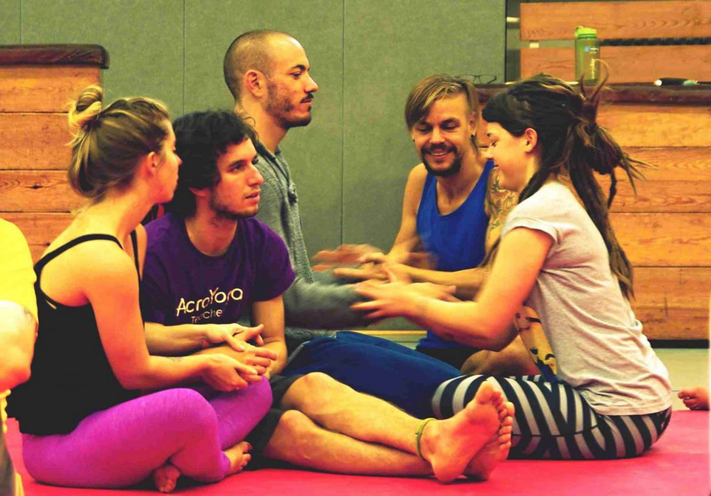 Solar acroyoga immersion workshop (Hamburg 2015)